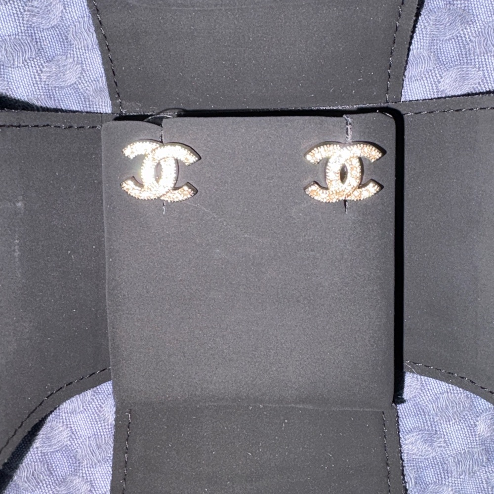 Elegant Gold Earrings